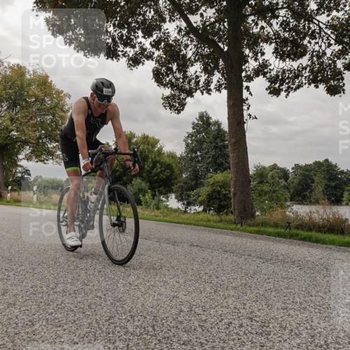 30.08.2026 - Elbe Triathlon Hamburg Michael Burmester http://msf.ph/oto/10053564 30.08.2026 10:50:23 Radfahren 803, 833, 897, 1204, 1346, 1621 meine-sportfotos.de