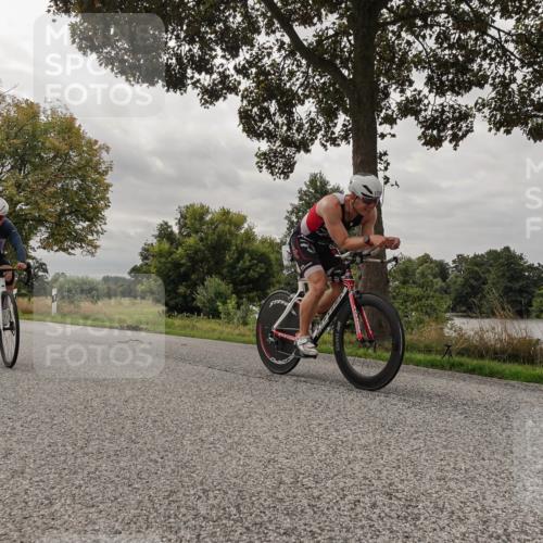 30.08.2026 - Elbe Triathlon Hamburg Michael Burmester http://msf.ph/oto/10053566 30.08.2026 10:50:26 Radfahren 803, 897, 999, 1044, 1204 meine-sportfotos.de