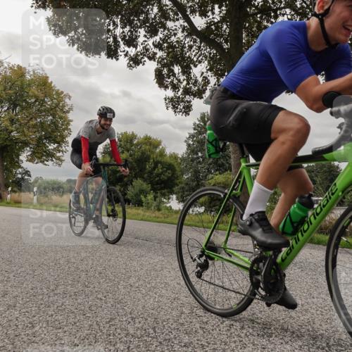30.08.2026 - Elbe Triathlon Hamburg Michael Burmester http://msf.ph/oto/10053609 30.08.2026 10:51:01 Radfahren 1009, 1025, 1071, 1298, 1303, 1341 meine-sportfotos.de