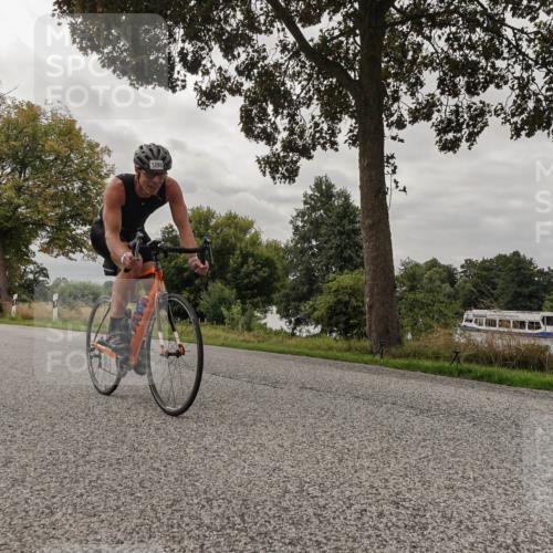 30.08.2026 - Elbe Triathlon Hamburg Michael Burmester http://msf.ph/oto/10053616 30.08.2026 10:51:08 Radfahren 943, 988, 1100, 1273, 1298, 1341, 1347 meine-sportfotos.de