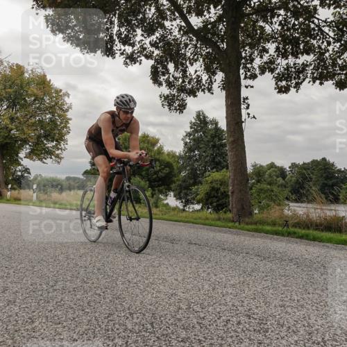 30.08.2026 - Elbe Triathlon Hamburg Michael Burmester http://msf.ph/oto/10053651 30.08.2026 10:51:27 Radfahren 1113, 1272 meine-sportfotos.de