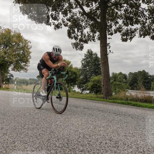 30.08.2026 - Elbe Triathlon Hamburg Michael Burmester http://msf.ph/oto/10053654 30.08.2026 10:51:38 Radfahren 759, 1094, 1108, 1271 meine-sportfotos.de