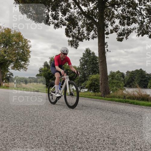 30.08.2026 - Elbe Triathlon Hamburg Michael Burmester http://msf.ph/oto/10053776 30.08.2026 10:53:05 Radfahren 813, 921, 1115 meine-sportfotos.de