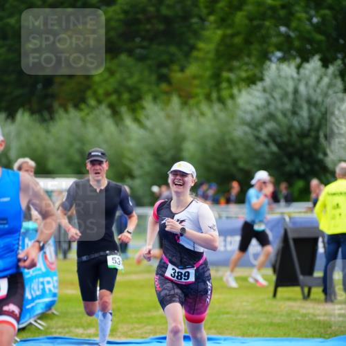 30.08.2026 - Elbe Triathlon Hamburg LAZAROV Photography http://msf.ph/oto/10054019 30.08.2026 10:53:05 Ziel 260, 281, 389, 533 meine-sportfotos.de