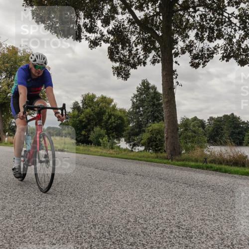 30.08.2026 - Elbe Triathlon Hamburg Michael Burmester http://msf.ph/oto/10054024 30.08.2026 10:56:51 Radfahren 974, 1026, 1126, 1191, 1193, 1276 meine-sportfotos.de