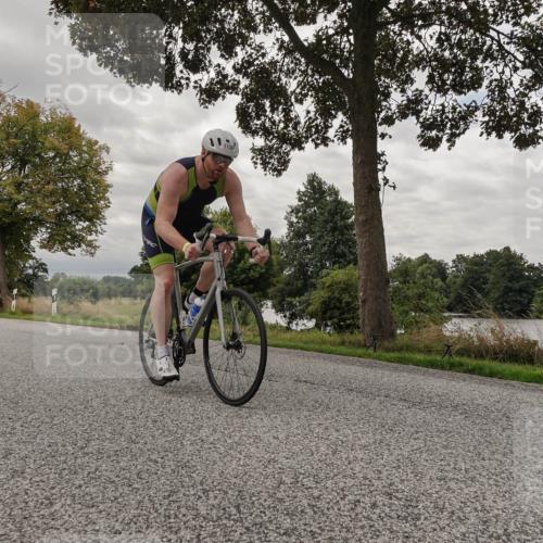 30.08.2026 - Elbe Triathlon Hamburg Michael Burmester http://msf.ph/oto/10054119 30.08.2026 10:58:33 Radfahren 1136 meine-sportfotos.de