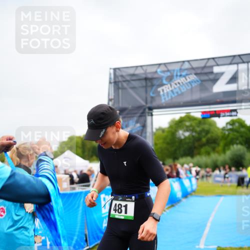 30.08.2026 - Elbe Triathlon Hamburg LAZAROV Photography http://msf.ph/oto/10054250 30.08.2026 10:54:10 Ziel 481 meine-sportfotos.de