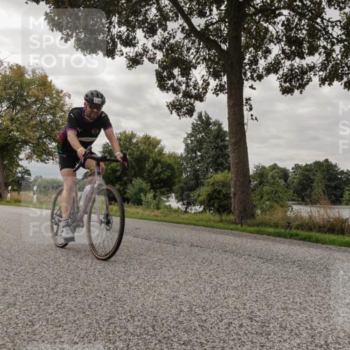 30.08.2026 - Elbe Triathlon Hamburg Michael Burmester http://msf.ph/oto/10054277 30.08.2026 11:01:04 Radfahren 1011, 1149, 1230 meine-sportfotos.de