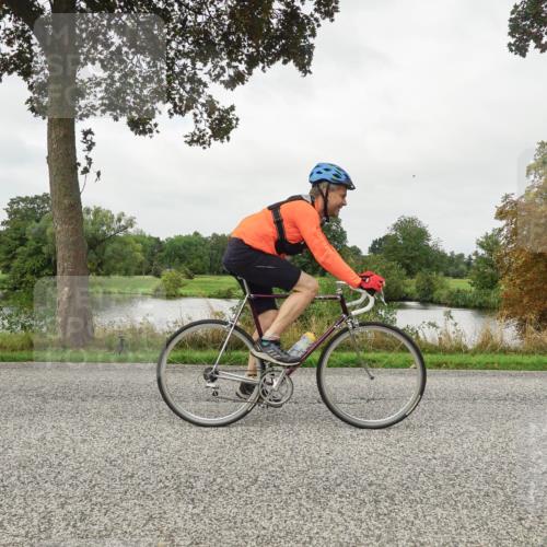 30.08.2026 - Elbe Triathlon Hamburg Michael Burmester http://msf.ph/oto/10054329 30.08.2026 10:46:13 Radfahren 979, 990, 1063, 1146, 1197 meine-sportfotos.de