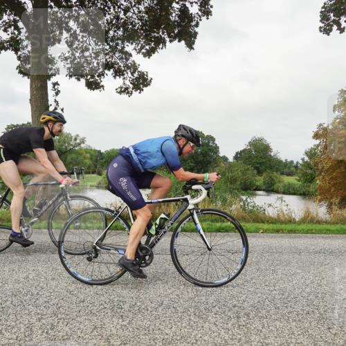 30.08.2026 - Elbe Triathlon Hamburg Michael Burmester http://msf.ph/oto/10054331 30.08.2026 10:46:15 Radfahren 979, 984, 990, 1063, 1146, 1280 meine-sportfotos.de