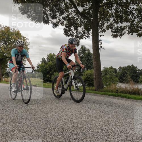 30.08.2026 - Elbe Triathlon Hamburg Michael Burmester http://msf.ph/oto/10054530 30.08.2026 11:06:36 Radfahren 759, 1195, 1255, 1302, 1319, 1358, 1388, 1405 meine-sportfotos.de