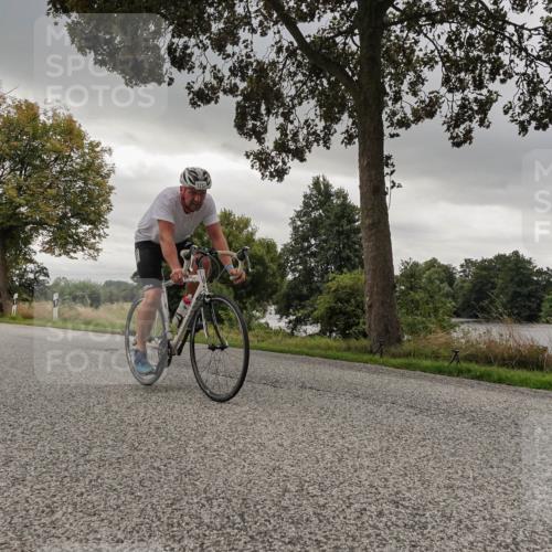 30.08.2026 - Elbe Triathlon Hamburg Michael Burmester http://msf.ph/oto/10054669 30.08.2026 11:09:49 Radfahren 1257, 1265, 1338, 1382, 1507 meine-sportfotos.de