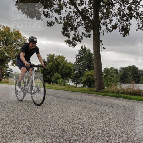 30.08.2026 - Elbe Triathlon Hamburg Michael Burmester http://msf.ph/oto/10054692 30.08.2026 11:10:22 Radfahren 1145, 1239 meine-sportfotos.de