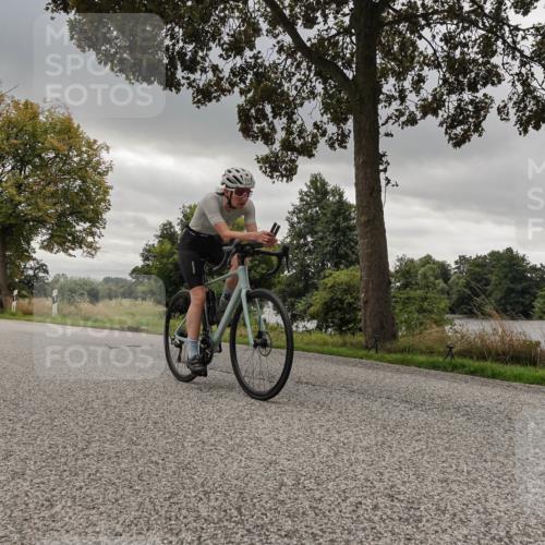 30.08.2026 - Elbe Triathlon Hamburg Michael Burmester http://msf.ph/oto/10054703 30.08.2026 11:10:57 Radfahren 1174, 1439, 1518 meine-sportfotos.de