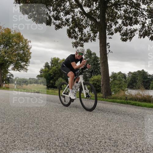 30.08.2026 - Elbe Triathlon Hamburg Michael Burmester http://msf.ph/oto/10054727 30.08.2026 11:12:18 Radfahren 1336, 1536, 1581 meine-sportfotos.de