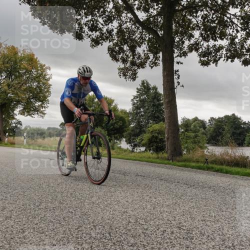 30.08.2026 - Elbe Triathlon Hamburg Michael Burmester http://msf.ph/oto/10054729 30.08.2026 11:12:20 Radfahren 1336, 1536, 1581 meine-sportfotos.de