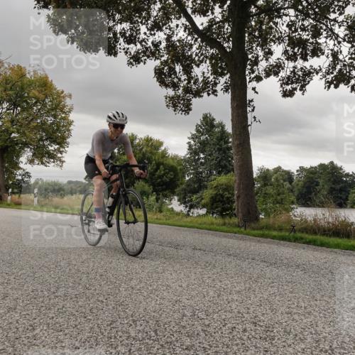 30.08.2026 - Elbe Triathlon Hamburg Michael Burmester http://msf.ph/oto/10054769 30.08.2026 11:13:19 Radfahren 1294, 1304, 1343, 1440, 1480, 1510, 1583 meine-sportfotos.de
