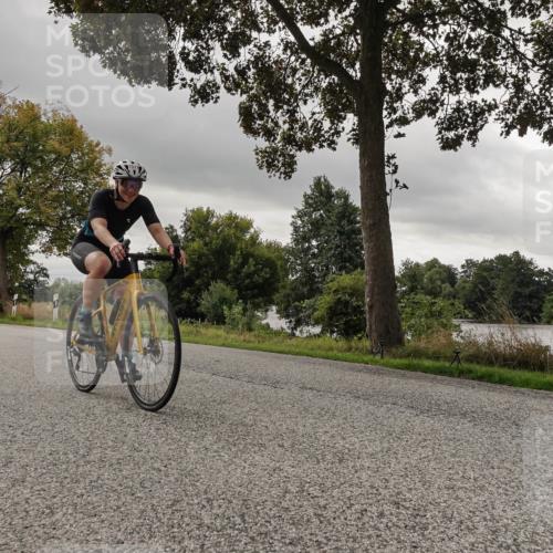 30.08.2026 - Elbe Triathlon Hamburg Michael Burmester http://msf.ph/oto/10054795 30.08.2026 11:13:38 Radfahren 1248, 1572 meine-sportfotos.de