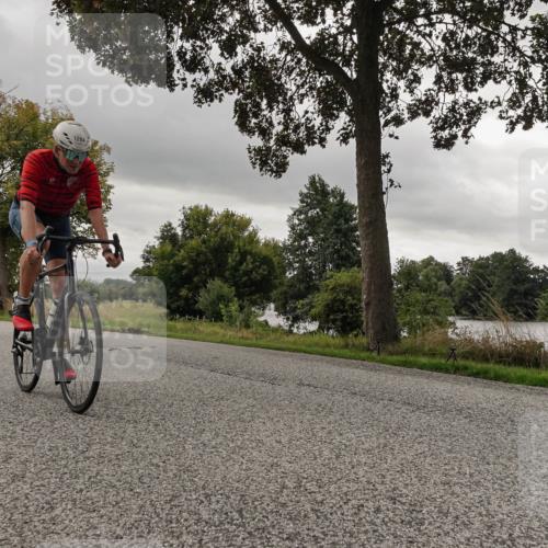 30.08.2026 - Elbe Triathlon Hamburg Michael Burmester http://msf.ph/oto/10054800 30.08.2026 11:13:51 Radfahren 1171, 1284, 1493, 1577 meine-sportfotos.de