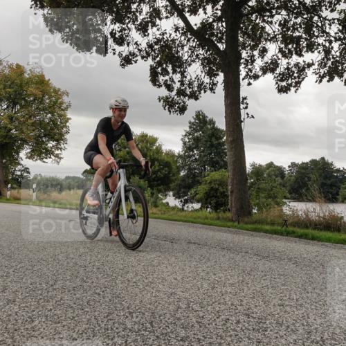 30.08.2026 - Elbe Triathlon Hamburg Michael Burmester http://msf.ph/oto/10054811 30.08.2026 11:14:14 Radfahren 1181, 1508, 1525 meine-sportfotos.de