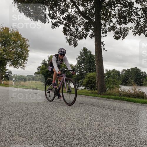 30.08.2026 - Elbe Triathlon Hamburg Michael Burmester http://msf.ph/oto/10054848 30.08.2026 11:15:12 Radfahren 1500 meine-sportfotos.de