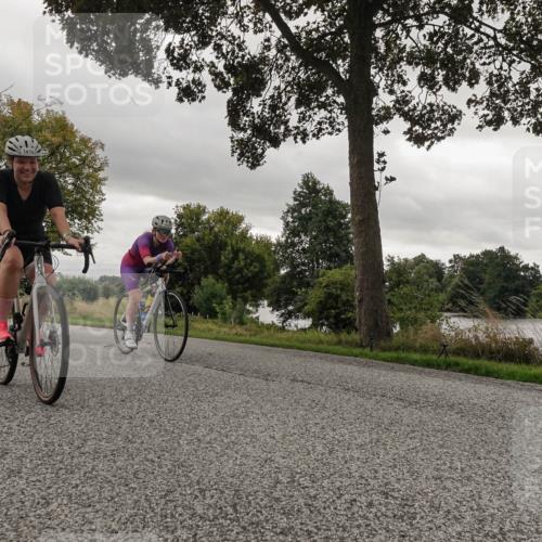 30.08.2026 - Elbe Triathlon Hamburg Michael Burmester http://msf.ph/oto/10054854 30.08.2026 11:15:32 Radfahren 1262, 1416, 1550, 1561, 1576 meine-sportfotos.de