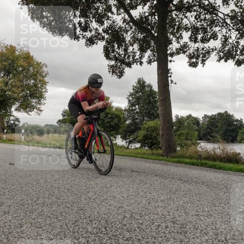 30.08.2026 - Elbe Triathlon Hamburg Michael Burmester http://msf.ph/oto/10054855 30.08.2026 11:15:36 Radfahren 1262, 1501, 1561 meine-sportfotos.de