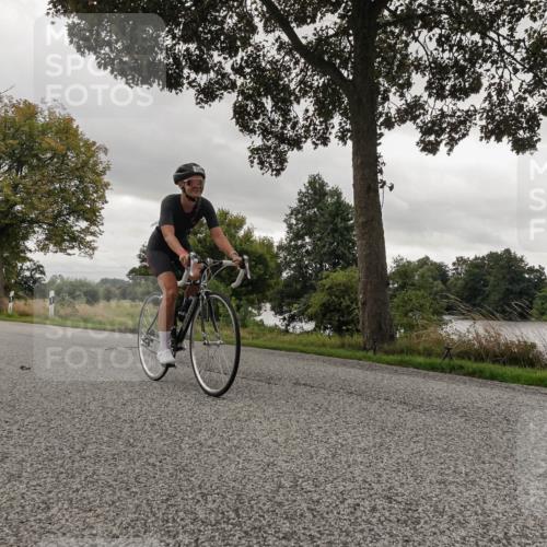 30.08.2026 - Elbe Triathlon Hamburg Michael Burmester http://msf.ph/oto/10054860 30.08.2026 11:15:42 Radfahren 1262, 1445, 1471, 1501, 1539 meine-sportfotos.de