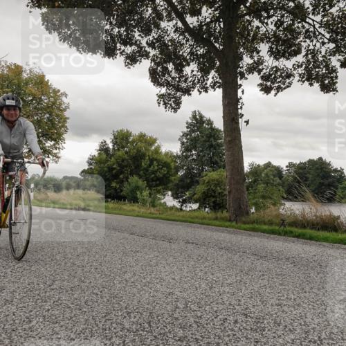 30.08.2026 - Elbe Triathlon Hamburg Michael Burmester http://msf.ph/oto/10054910 30.08.2026 11:17:33 Radfahren 1301, 1332, 1582 meine-sportfotos.de