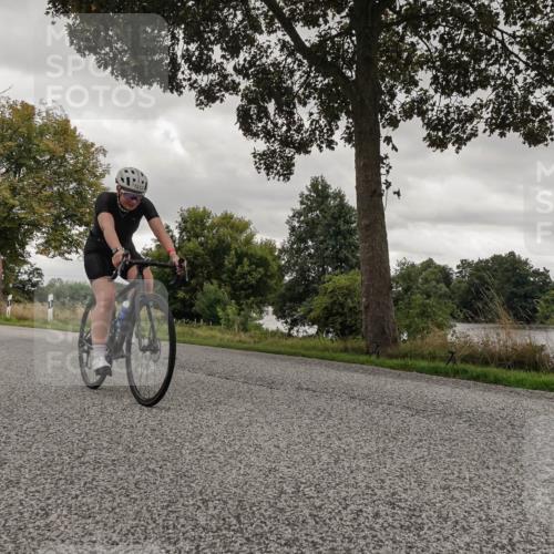 30.08.2026 - Elbe Triathlon Hamburg Michael Burmester http://msf.ph/oto/10054948 30.08.2026 11:18:46 Radfahren 1333, 1512, 1542, 1689 meine-sportfotos.de