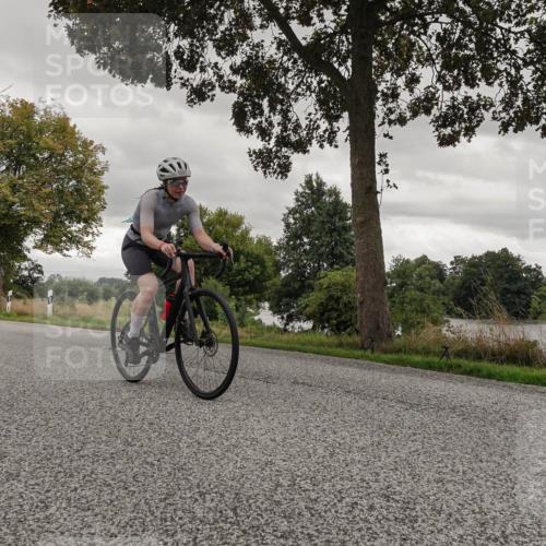 30.08.2026 - Elbe Triathlon Hamburg Michael Burmester http://msf.ph/oto/10054968 30.08.2026 11:19:25 Radfahren 1443, 1521 meine-sportfotos.de
