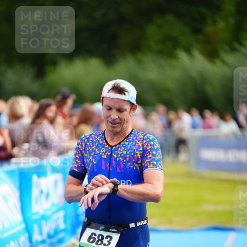 30.08.2026 - Elbe Triathlon Hamburg LAZAROV Photography http://msf.ph/oto/10055001 30.08.2026 11:00:27 Ziel 683 meine-sportfotos.de