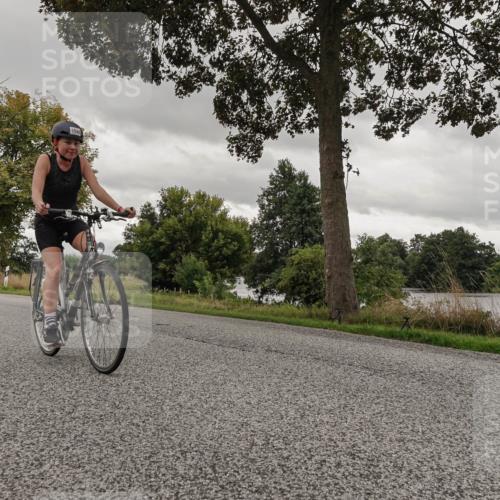 30.08.2026 - Elbe Triathlon Hamburg Michael Burmester http://msf.ph/oto/10055082 30.08.2026 11:22:59 Radfahren 1546, 1615, 1637 meine-sportfotos.de