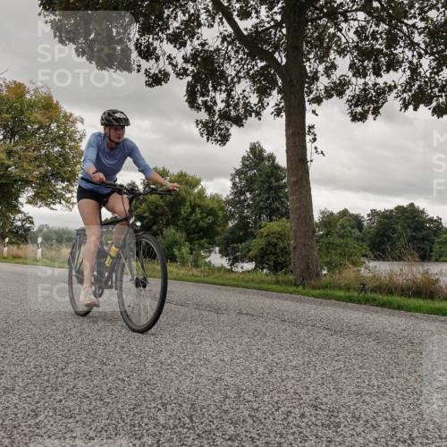 30.08.2026 - Elbe Triathlon Hamburg Michael Burmester http://msf.ph/oto/10055097 30.08.2026 11:23:24 Radfahren 1428, 1626, 1631, 1694 meine-sportfotos.de