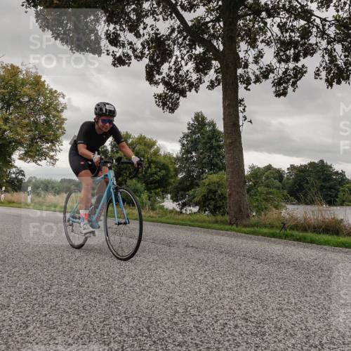 30.08.2026 - Elbe Triathlon Hamburg Michael Burmester http://msf.ph/oto/10055112 30.08.2026 11:24:56 Radfahren 1507, 1607, 1665 meine-sportfotos.de