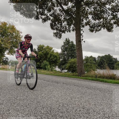 30.08.2026 - Elbe Triathlon Hamburg Michael Burmester http://msf.ph/oto/10055130 30.08.2026 11:25:16 Radfahren 1635, 1668, 1673 meine-sportfotos.de