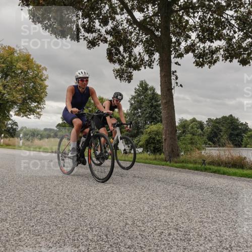 30.08.2026 - Elbe Triathlon Hamburg Michael Burmester http://msf.ph/oto/10055281 30.08.2026 11:29:14 Radfahren 1382, 1563, 1651, 1669, 1674 meine-sportfotos.de