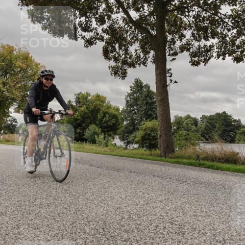 30.08.2026 - Elbe Triathlon Hamburg Michael Burmester http://msf.ph/oto/10055303 30.08.2026 11:30:03 Radfahren 1503 meine-sportfotos.de