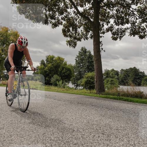 30.08.2026 - Elbe Triathlon Hamburg Michael Burmester http://msf.ph/oto/10055333 30.08.2026 11:31:11 Radfahren 1131, 1372, 1525, 1717 meine-sportfotos.de