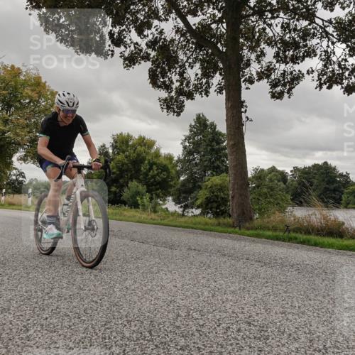 30.08.2026 - Elbe Triathlon Hamburg Michael Burmester http://msf.ph/oto/10055424 30.08.2026 11:34:38 Radfahren 1487, 1554, 1627, 1664, 1667 meine-sportfotos.de