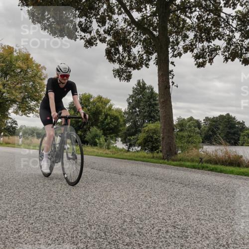 30.08.2026 - Elbe Triathlon Hamburg Michael Burmester http://msf.ph/oto/10055459 30.08.2026 11:36:34 Radfahren 1499, 1687, 1705 meine-sportfotos.de