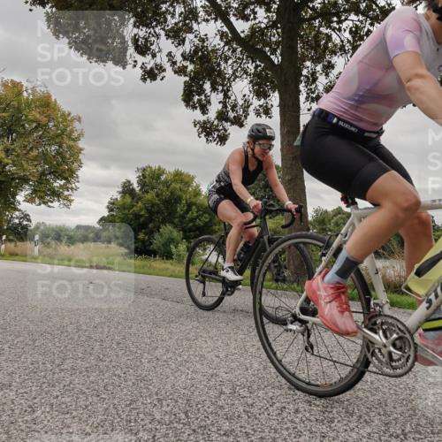 30.08.2026 - Elbe Triathlon Hamburg Michael Burmester http://msf.ph/oto/10055474 30.08.2026 11:36:57 Radfahren 804, 1377, 1534, 1574, 1632 meine-sportfotos.de