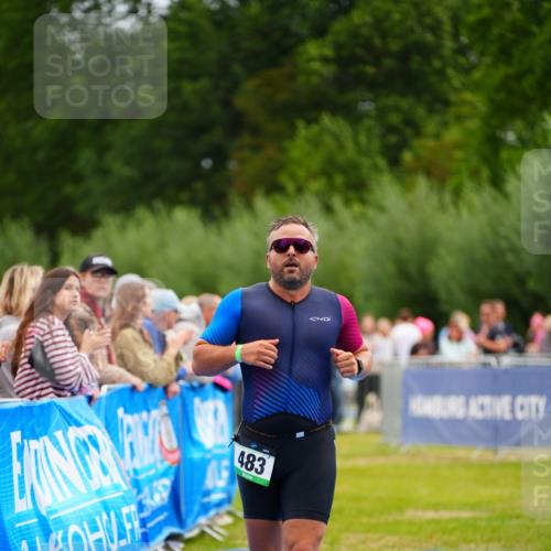 30.08.2026 - Elbe Triathlon Hamburg LAZAROV Photography http://msf.ph/oto/10055484 30.08.2026 11:03:58 Ziel 483, 531, 642, 658, 664, 1897 meine-sportfotos.de