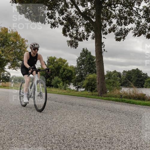 30.08.2026 - Elbe Triathlon Hamburg Michael Burmester http://msf.ph/oto/10055542 30.08.2026 11:39:15 Radfahren 1524 meine-sportfotos.de