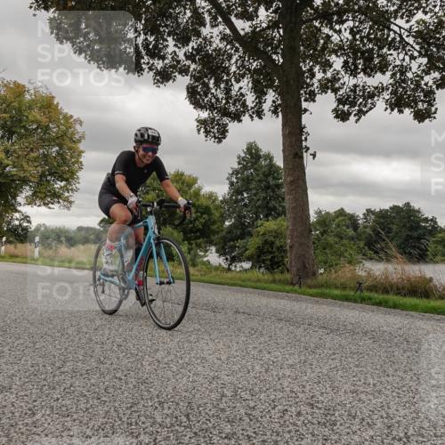 30.08.2026 - Elbe Triathlon Hamburg Michael Burmester http://msf.ph/oto/10055583 30.08.2026 11:41:19 Radfahren 1607 meine-sportfotos.de