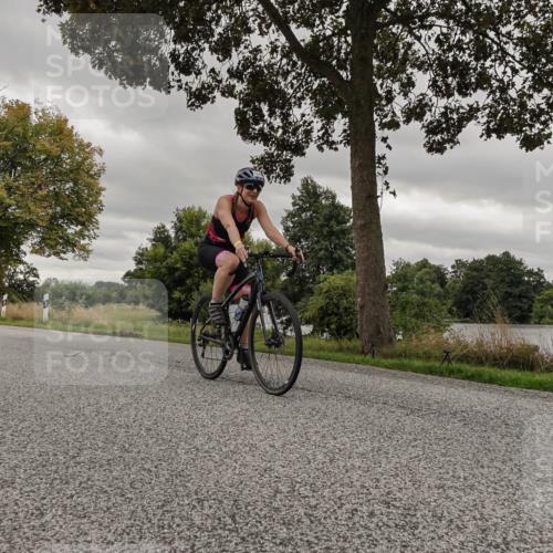 30.08.2026 - Elbe Triathlon Hamburg Michael Burmester http://msf.ph/oto/10055590 30.08.2026 11:42:01 Radfahren 1665, 1690 meine-sportfotos.de