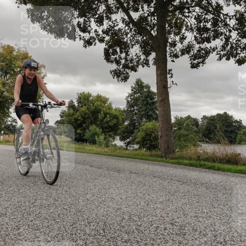 30.08.2026 - Elbe Triathlon Hamburg Michael Burmester http://msf.ph/oto/10055635 30.08.2026 11:44:58 Radfahren 1546 meine-sportfotos.de