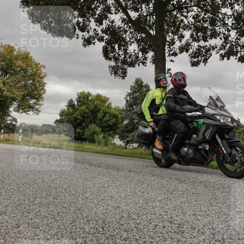 30.08.2026 - Elbe Triathlon Hamburg Michael Burmester http://msf.ph/oto/10055659 30.08.2026 11:46:15 Radfahren 1606, 1628, 1646 meine-sportfotos.de