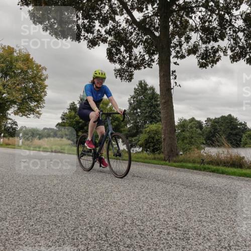 30.08.2026 - Elbe Triathlon Hamburg Michael Burmester http://msf.ph/oto/10055692 30.08.2026 11:49:34 Radfahren 1651 meine-sportfotos.de