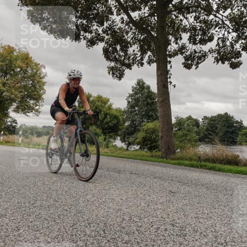 30.08.2026 - Elbe Triathlon Hamburg Michael Burmester http://msf.ph/oto/10055732 30.08.2026 11:53:31 Radfahren 1669 meine-sportfotos.de